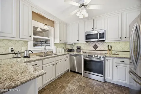103 Graham Street Greenville NC 27858