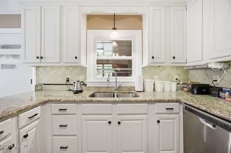 103 Graham Street Greenville NC 27858