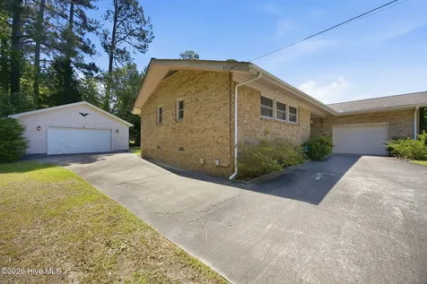 103 Graham Street Greenville NC 27858