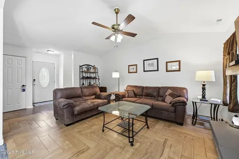 225 Spruce Court Jacksonville NC 28546