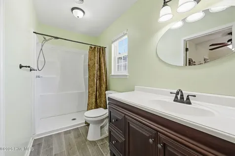 225 Spruce Court Jacksonville NC 28546