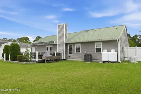 225 Spruce Court Jacksonville NC 28546