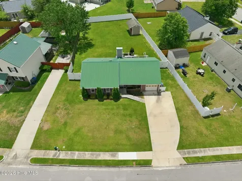 225 Spruce Court Jacksonville NC 28546