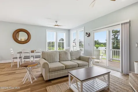 111 Jade Street Beaufort NC 28516