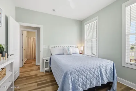 111 Jade Street Beaufort NC 28516