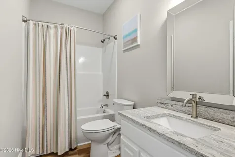 111 Jade Street Beaufort NC 28516