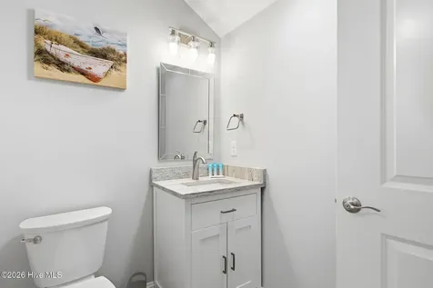 111 Jade Street Beaufort NC 28516