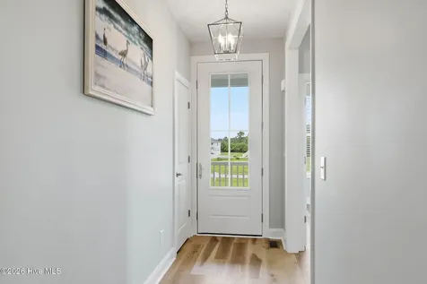 111 Jade Street Beaufort NC 28516