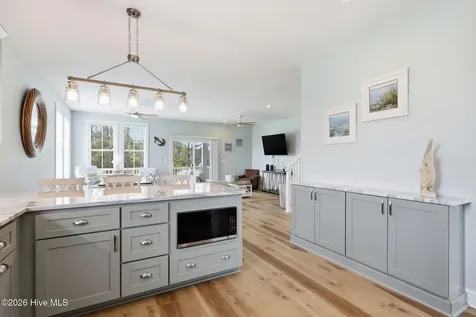 111 Jade Street Beaufort NC 28516