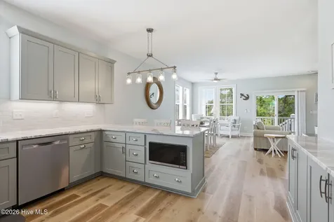 111 Jade Street Beaufort NC 28516
