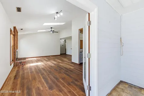 5321 Goldenrod Drive Wilmington NC 28405