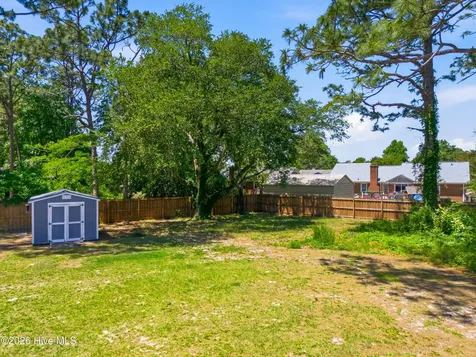 5321 Goldenrod Drive Wilmington NC 28405