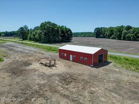 818 Tolers Avenue Blounts Creek NC 27814