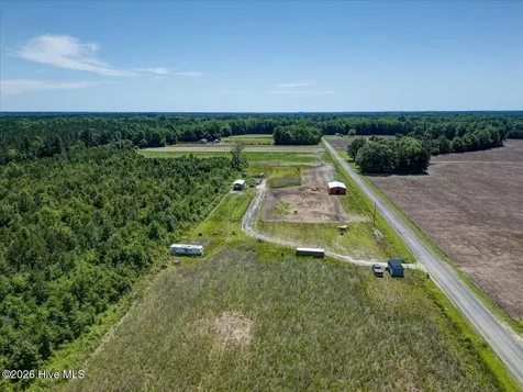 818 Tolers Avenue Blounts Creek NC 27814