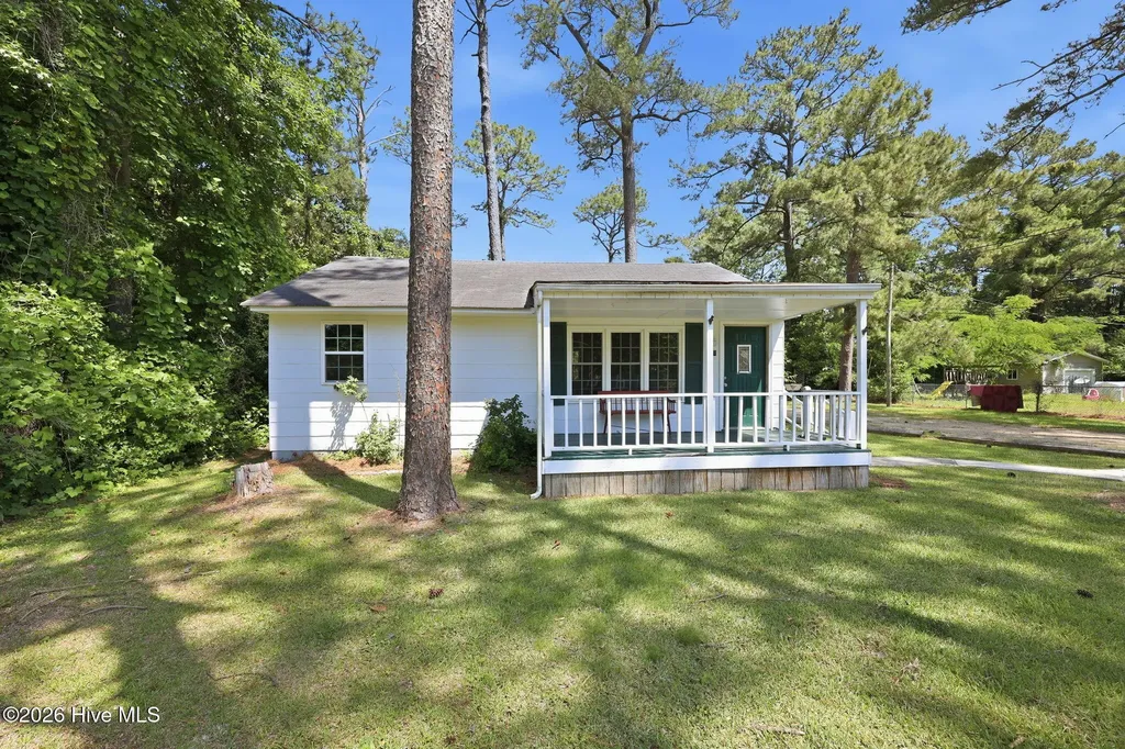 114 Pineview Street Havelock NC 28532