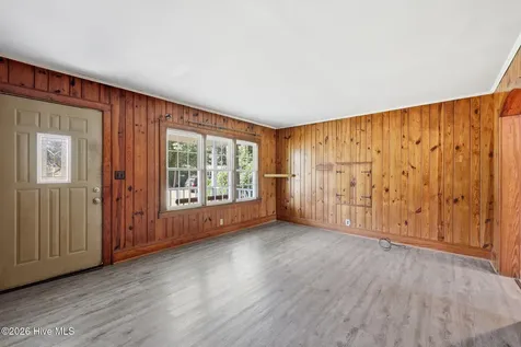 114 Pineview Street Havelock NC 28532
