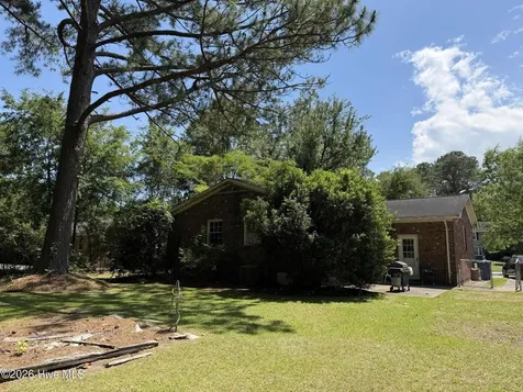 521 Brynn Marr Road Jacksonville NC 28546