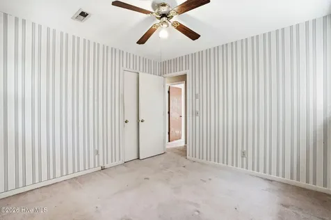 5117 Chaucer Drive Wilmington NC 28405