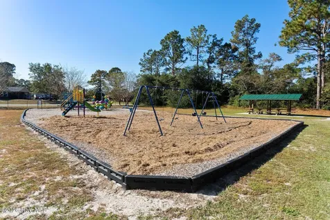 5117 Chaucer Drive Wilmington NC 28405