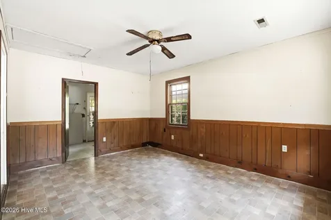 5117 Chaucer Drive Wilmington NC 28405