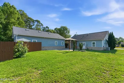621 Hadley Court Wilmington NC 28405