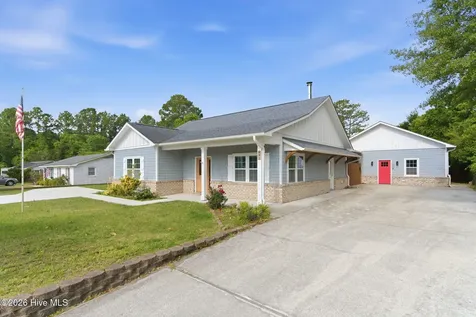 621 Hadley Court Wilmington NC 28405
