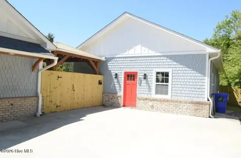621 Hadley Court Wilmington NC 28405