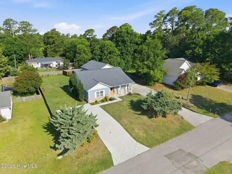 621 Hadley Court Wilmington NC 28405