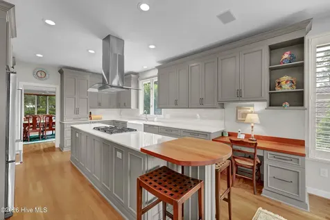 2216 Masons Point Place Wilmington NC 28405