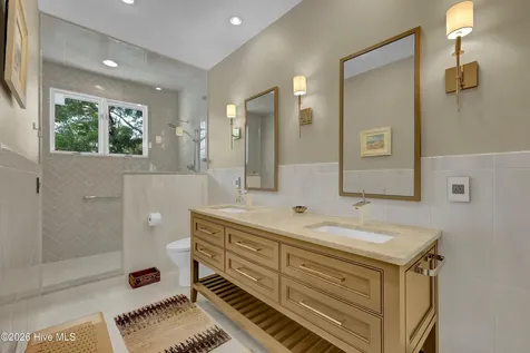 2216 Masons Point Place Wilmington NC 28405