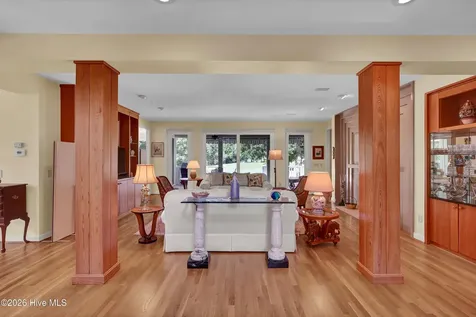 2216 Masons Point Place Wilmington NC 28405
