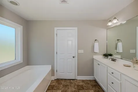 673 Morris Landing Road Holly Ridge NC 28445