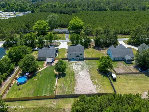 673 Morris Landing Road Holly Ridge NC 28445