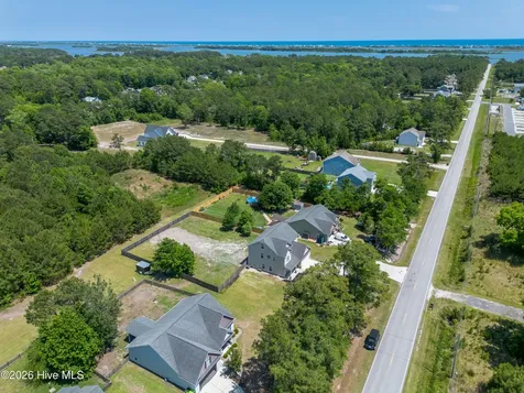 673 Morris Landing Road Holly Ridge NC 28445