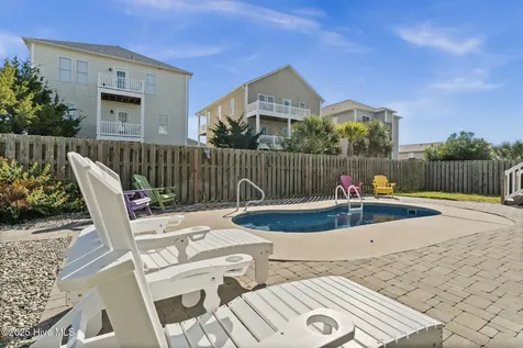 1318 N New River Drive Surf City NC 28445