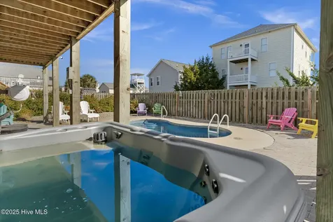 1318 N New River Drive Surf City NC 28445