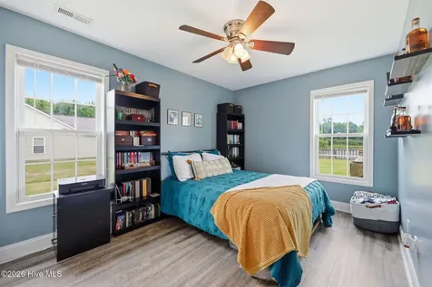 645 Hubert Boulevard Hubert NC 28539