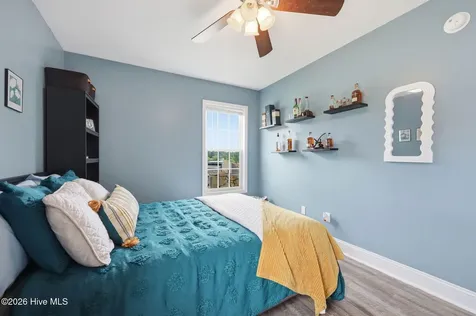 645 Hubert Boulevard Hubert NC 28539