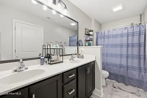 645 Hubert Boulevard Hubert NC 28539
