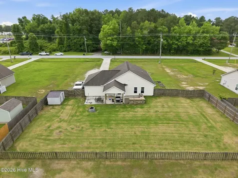 645 Hubert Boulevard Hubert NC 28539