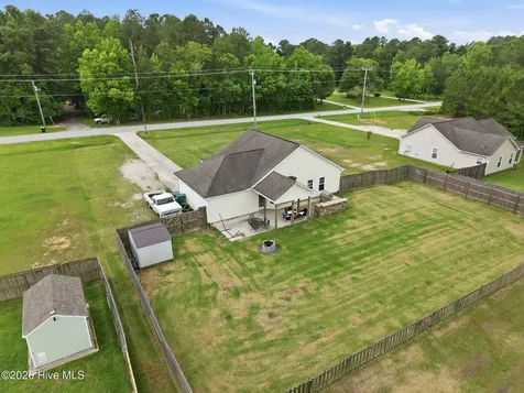 645 Hubert Boulevard Hubert NC 28539