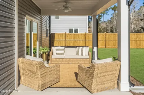 228 S Bandwheel Way Hampstead NC 28443