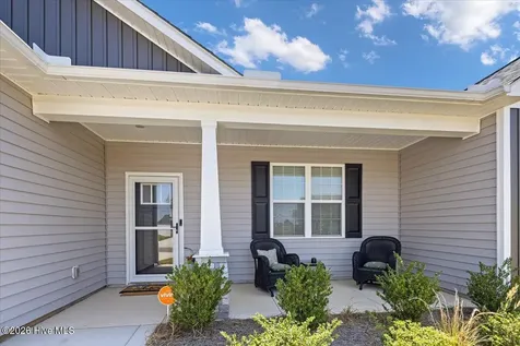 174 Sacksonia Street Raeford NC 28376