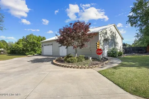 117 Oak Summit Drive Pikeville NC 27863