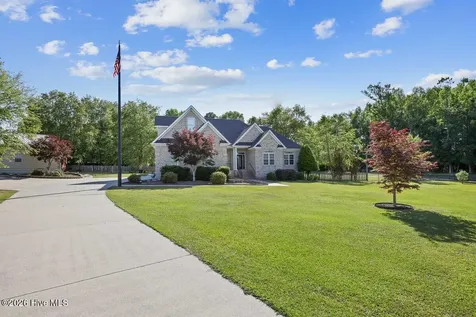117 Oak Summit Drive Pikeville NC 27863
