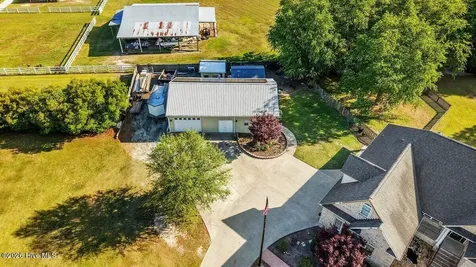 117 Oak Summit Drive Pikeville NC 27863