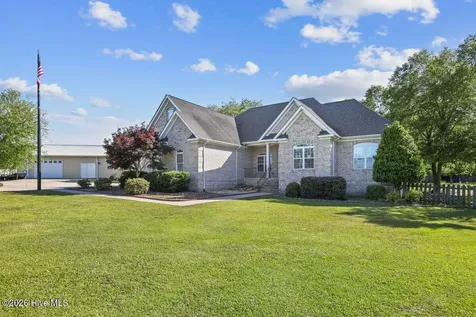 117 Oak Summit Drive Pikeville NC 27863
