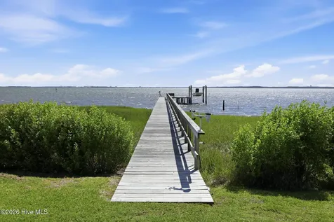 221 Rudolph Drive Beaufort NC 28516