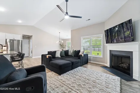 242 Legacy Lane Newport NC 28570