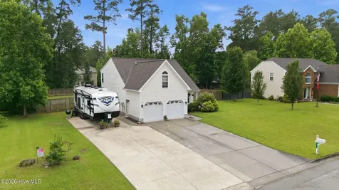 413 Lafitte Way New Bern NC 28560
